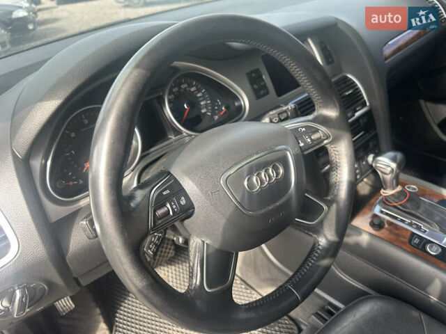 Черный Ауди Ку 7, объемом двигателя 3 л и пробегом 297 тыс. км за 19000 $, фото 39 на Automoto.ua