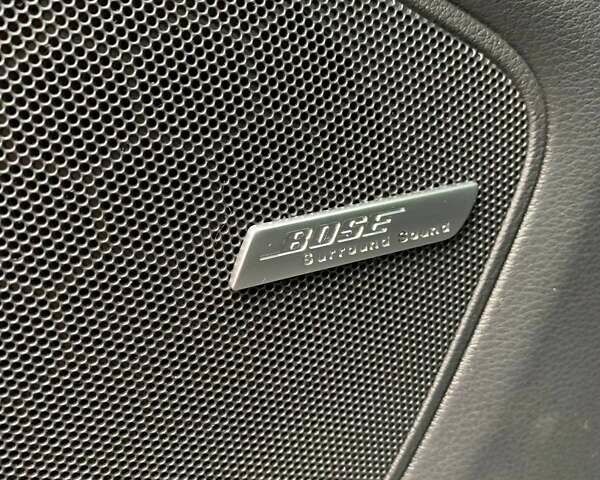 Черный Ауди Ку 7, объемом двигателя 3 л и пробегом 196 тыс. км за 18000 $, фото 15 на Automoto.ua