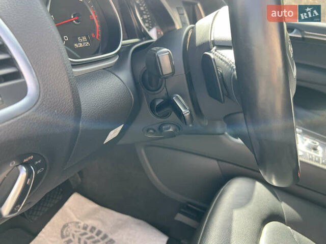 Черный Ауди Ку 7, объемом двигателя 2.97 л и пробегом 142 тыс. км за 25600 $, фото 28 на Automoto.ua