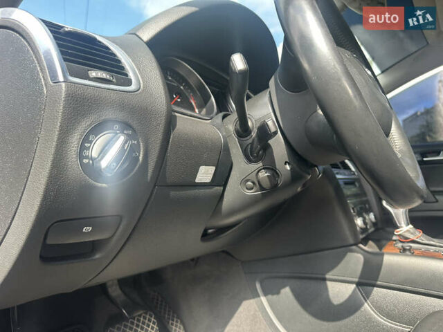 Черный Ауди Ку 7, объемом двигателя 3 л и пробегом 297 тыс. км за 19000 $, фото 43 на Automoto.ua