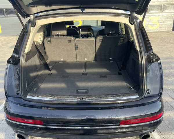 Черный Ауди Ку 7, объемом двигателя 2.97 л и пробегом 240 тыс. км за 19000 $, фото 9 на Automoto.ua