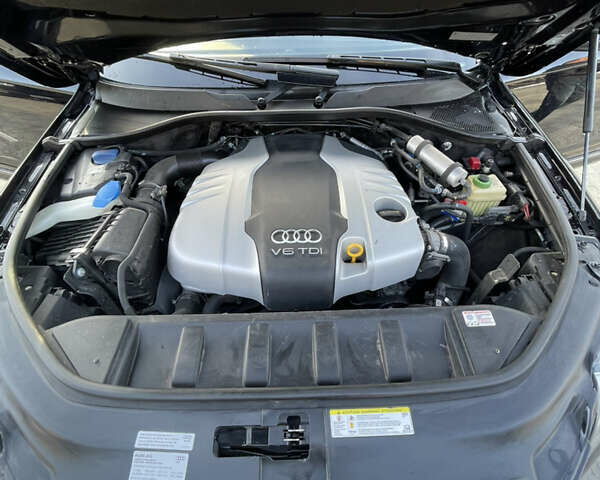 Черный Ауди Ку 7, объемом двигателя 2.97 л и пробегом 240 тыс. км за 19000 $, фото 17 на Automoto.ua