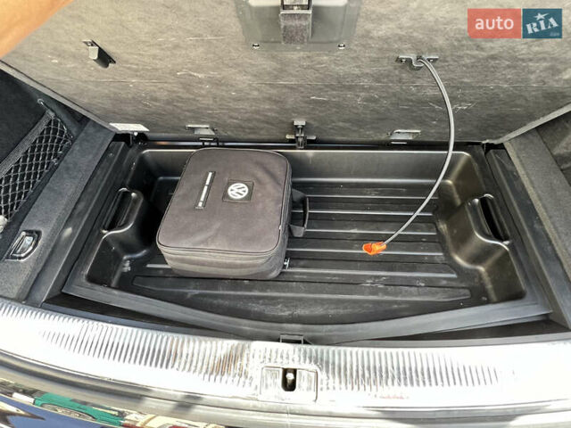 Черный Ауди Ку 7, объемом двигателя 2.97 л и пробегом 142 тыс. км за 25600 $, фото 53 на Automoto.ua