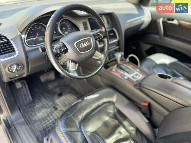 Черный Ауди Ку 7, объемом двигателя 3 л и пробегом 165 тыс. км за 15500 $, фото 12 на Automoto.ua