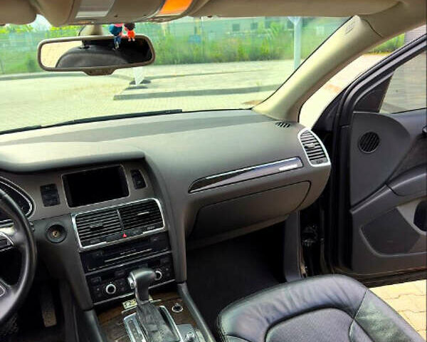 Чорний Ауді Ку 7, об'ємом двигуна 2.97 л та пробігом 220 тис. км за 18000 $, фото 12 на Automoto.ua