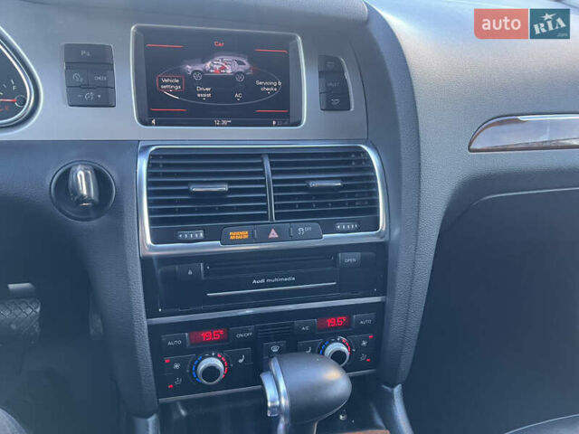 Чорний Ауді Ку 7, об'ємом двигуна 2.97 л та пробігом 277 тис. км за 17999 $, фото 26 на Automoto.ua