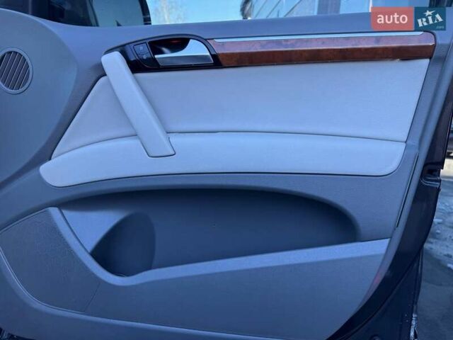 Чорний Ауді Ку 7, об'ємом двигуна 2.97 л та пробігом 265 тис. км за 16900 $, фото 77 на Automoto.ua