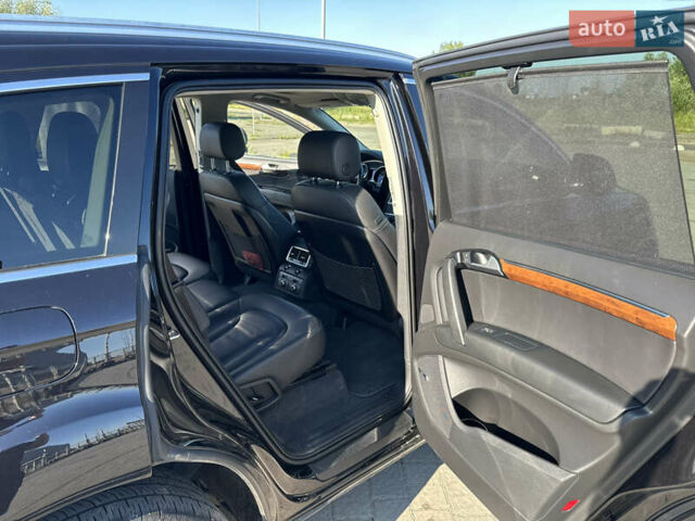 Чорний Ауді Ку 7, об'ємом двигуна 3 л та пробігом 205 тис. км за 16200 $, фото 6 на Automoto.ua