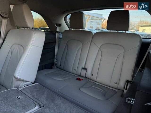 Чорний Ауді Ку 7, об'ємом двигуна 2.97 л та пробігом 265 тис. км за 16900 $, фото 58 на Automoto.ua