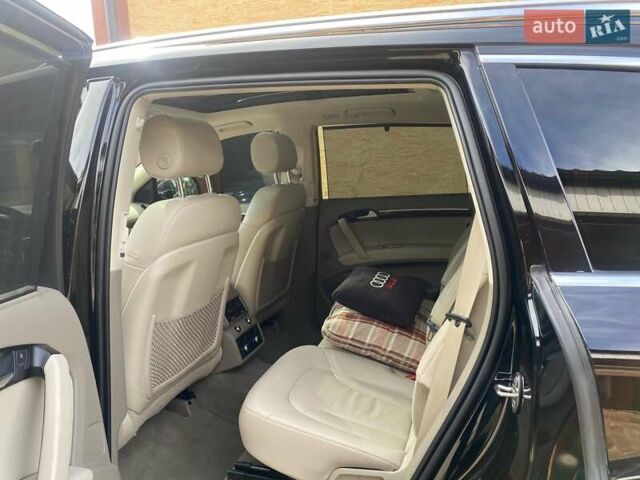 Черный Ауди Ку 7, объемом двигателя 3 л и пробегом 110 тыс. км за 18000 $, фото 5 на Automoto.ua