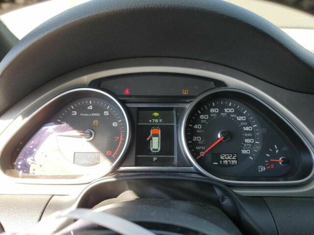 Черный Ауди Ку 7, объемом двигателя 3 л и пробегом 120 тыс. км за 6600 $, фото 8 на Automoto.ua