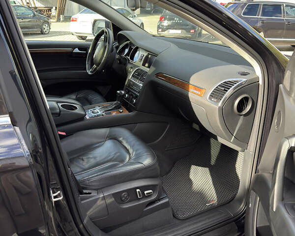 Черный Ауди Ку 7, объемом двигателя 3 л и пробегом 215 тыс. км за 17300 $, фото 14 на Automoto.ua