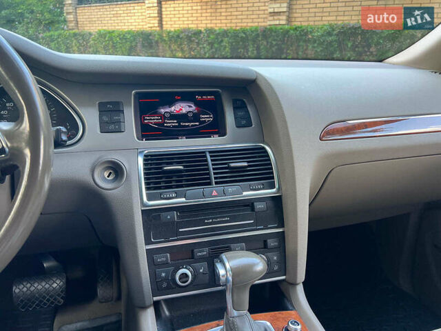 Черный Ауди Ку 7, объемом двигателя 3 л и пробегом 214 тыс. км за 15940 $, фото 17 на Automoto.ua