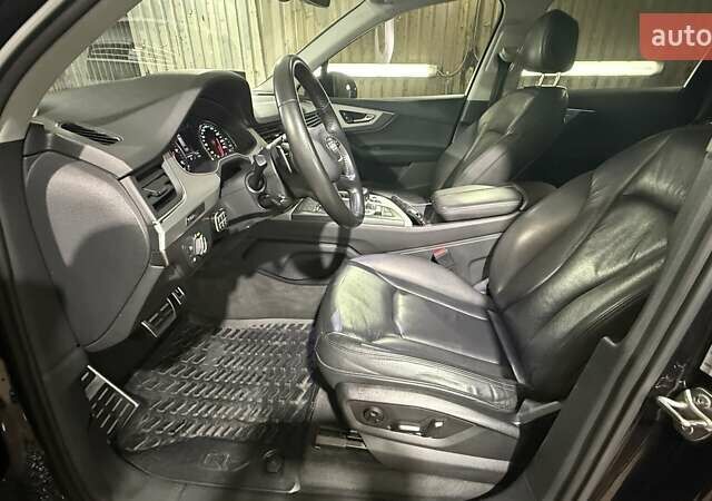 Черный Ауди Ку 7, объемом двигателя 2.97 л и пробегом 177 тыс. км за 29500 $, фото 16 на Automoto.ua
