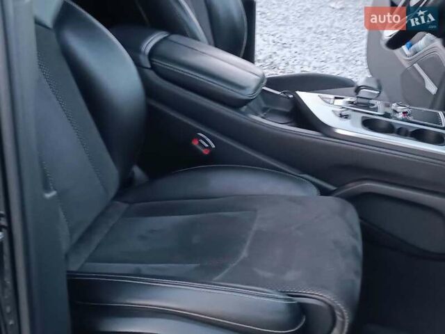 Чорний Ауді Ку 7, об'ємом двигуна 3 л та пробігом 250 тис. км за 32400 $, фото 41 на Automoto.ua