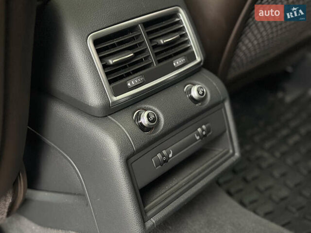 Черный Ауди Ку 7, объемом двигателя 2.97 л и пробегом 167 тыс. км за 23000 $, фото 28 на Automoto.ua