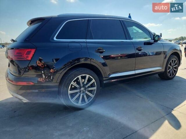 Ауди Ку 7 2015 в Полтаве на Automoto.ua Черный Ауди Ку 7, объемом двигателя 3 л и пробегом 162 тыс. км за 3300 $, фото 2 на Automoto.ua