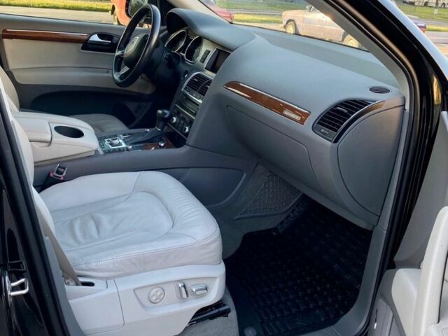 Чорний Ауді Ку 7, об'ємом двигуна 3 л та пробігом 108 тис. км за 19300 $, фото 7 на Automoto.ua