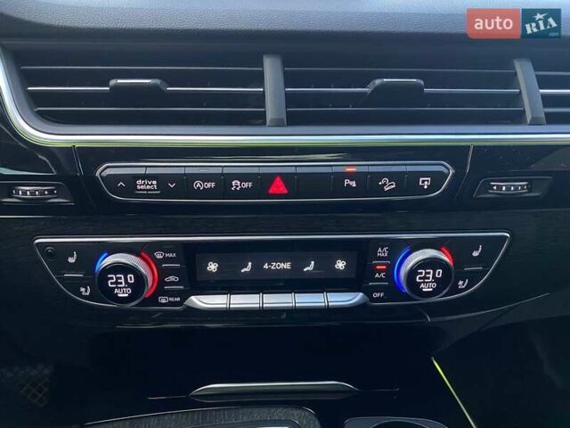 Черный Ауди Ку 7, объемом двигателя 3 л и пробегом 194 тыс. км за 26500 $, фото 14 на Automoto.ua