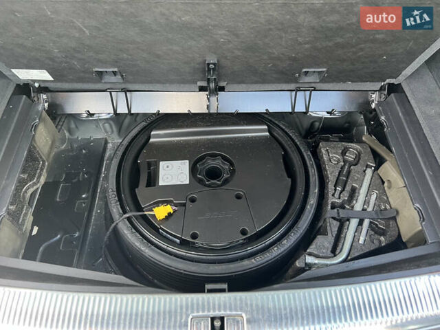 Черный Ауди Ку 7, объемом двигателя 3 л и пробегом 230 тыс. км за 20500 $, фото 19 на Automoto.ua