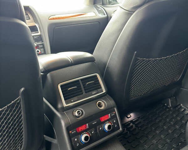 Черный Ауди Ку 7, объемом двигателя 2.97 л и пробегом 275 тыс. км за 17200 $, фото 7 на Automoto.ua