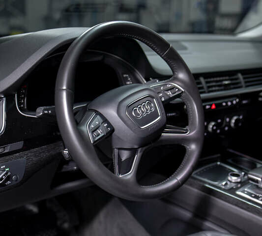 Чорний Ауді Ку 7, об'ємом двигуна 3 л та пробігом 275 тис. км за 34900 $, фото 69 на Automoto.ua