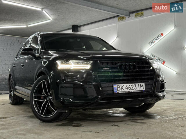 Черный Ауди Ку 7, объемом двигателя 3 л и пробегом 333 тыс. км за 27000 $, фото 7 на Automoto.ua