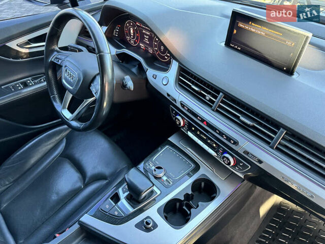 Черный Ауди Ку 7, объемом двигателя 2.97 л и пробегом 260 тыс. км за 34000 $, фото 70 на Automoto.ua