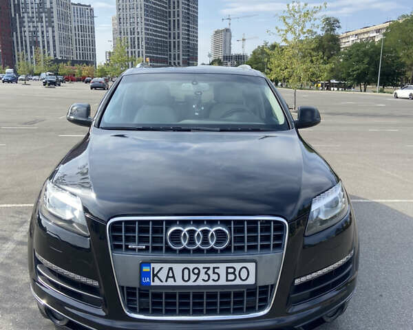 Черный Ауди Ку 7, объемом двигателя 3 л и пробегом 121 тыс. км за 15000 $, фото 1 на Automoto.ua