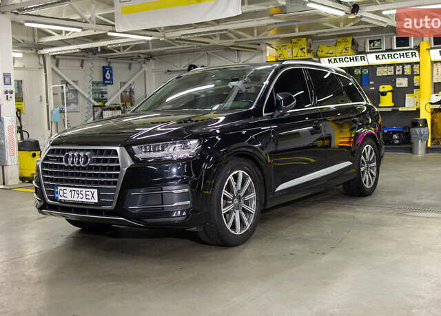 Чорний Ауді Ку 7, об'ємом двигуна 3 л та пробігом 275 тис. км за 34900 $, фото 1 на Automoto.ua