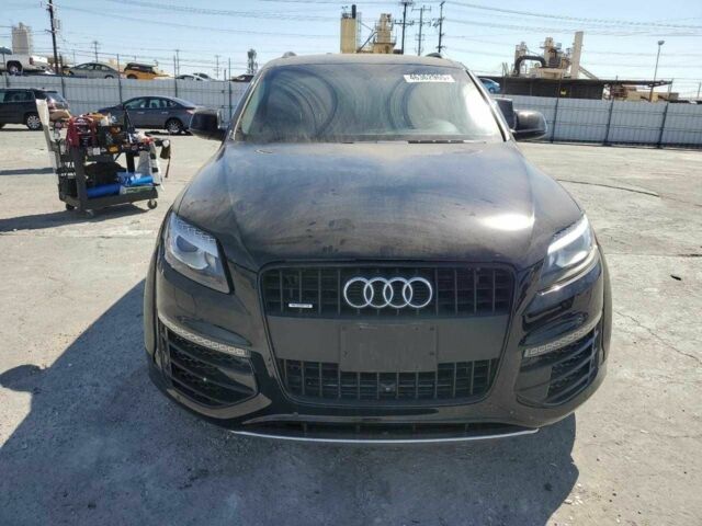 Черный Ауди Ку 7, объемом двигателя 3 л и пробегом 120 тыс. км за 6600 $, фото 1 на Automoto.ua