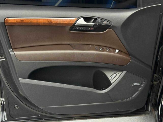 Черный Ауди Ку 7, объемом двигателя 3 л и пробегом 195 тыс. км за 15999 $, фото 8 на Automoto.ua