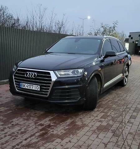 Черный Ауди Ку 7, объемом двигателя 3 л и пробегом 316 тыс. км за 31000 $, фото 2 на Automoto.ua