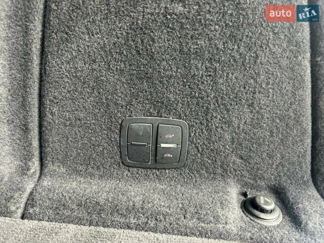 Черный Ауди Ку 7, объемом двигателя 2.97 л и пробегом 303 тыс. км за 24500 $, фото 30 на Automoto.ua