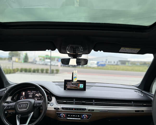 Черный Ауди Ку 7, объемом двигателя 3 л и пробегом 320 тыс. км за 33700 $, фото 11 на Automoto.ua