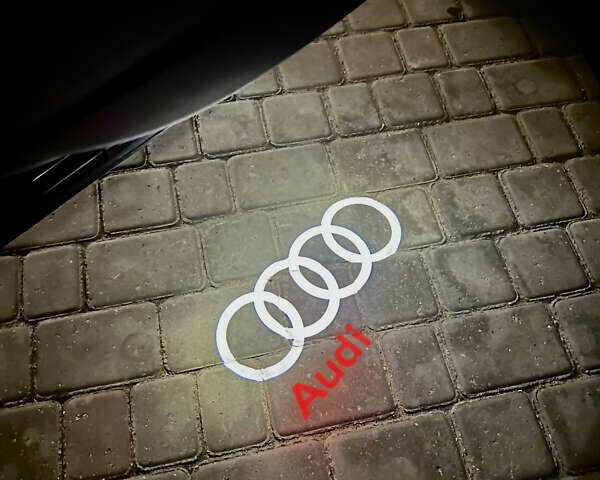 Чорний Ауді Ку 7, об'ємом двигуна 2.97 л та пробігом 180 тис. км за 28000 $, фото 8 на Automoto.ua