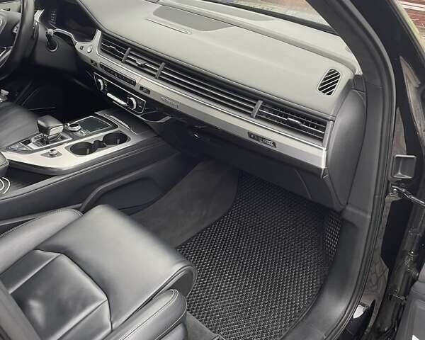 Чорний Ауді Ку 7, об'ємом двигуна 2.97 л та пробігом 188 тис. км за 40000 $, фото 13 на Automoto.ua