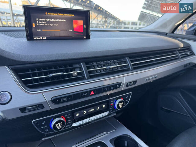 Черный Ауди Ку 7, объемом двигателя 2.97 л и пробегом 260 тыс. км за 34000 $, фото 53 на Automoto.ua