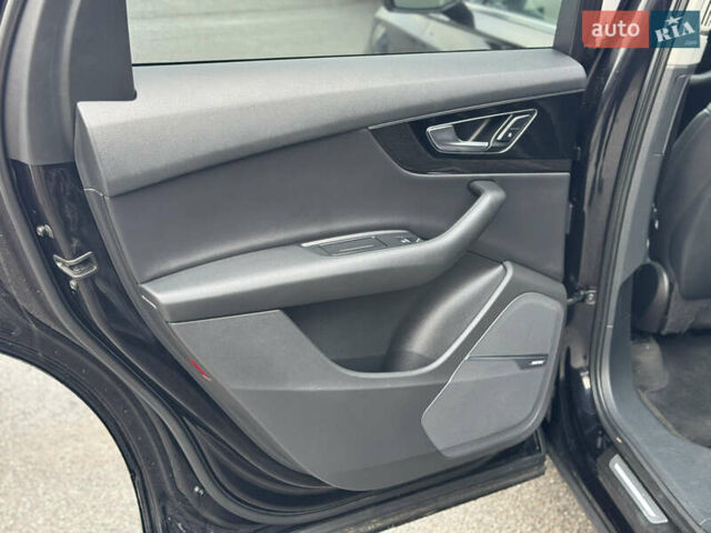 Черный Ауди Ку 7, объемом двигателя 3 л и пробегом 216 тыс. км за 19900 $, фото 19 на Automoto.ua