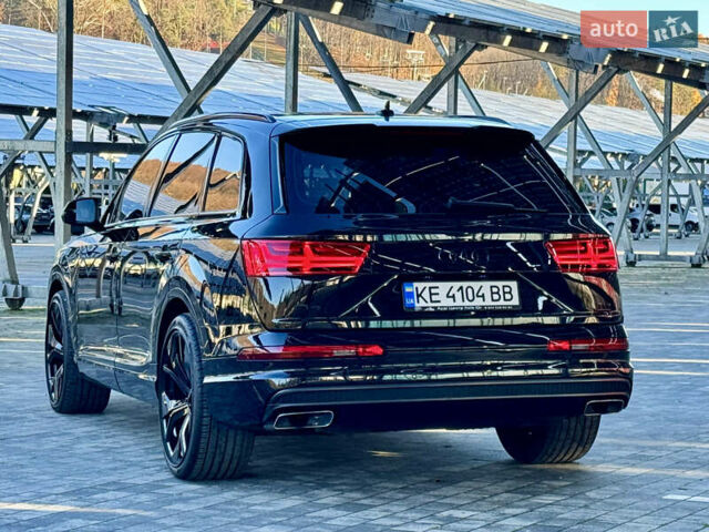 Черный Ауди Ку 7, объемом двигателя 2.97 л и пробегом 260 тыс. км за 34000 $, фото 4 на Automoto.ua