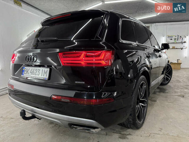 Черный Ауди Ку 7, объемом двигателя 3 л и пробегом 333 тыс. км за 27000 $, фото 4 на Automoto.ua