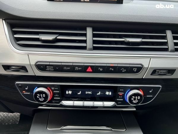 Черный Ауди Ку 7, объемом двигателя 3 л и пробегом 194 тыс. км за 38900 $, фото 13 на Automoto.ua