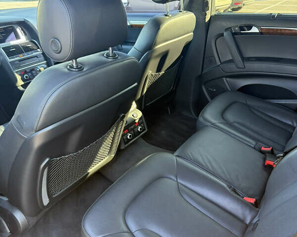 Черный Ауди Ку 7, объемом двигателя 3 л и пробегом 230 тыс. км за 18900 $, фото 8 на Automoto.ua