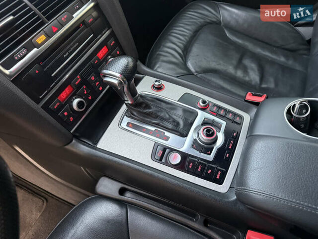 Черный Ауди Ку 7, объемом двигателя 2.97 л и пробегом 176 тыс. км за 19999 $, фото 45 на Automoto.ua