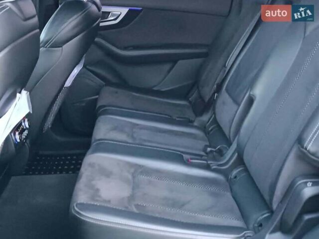 Чорний Ауді Ку 7, об'ємом двигуна 3 л та пробігом 250 тис. км за 32400 $, фото 49 на Automoto.ua