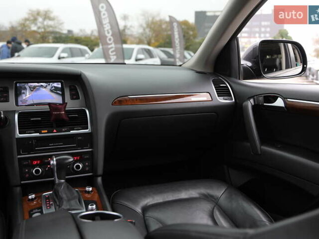 Чорний Ауді Ку 7, об'ємом двигуна 3 л та пробігом 223 тис. км за 16800 $, фото 13 на Automoto.ua