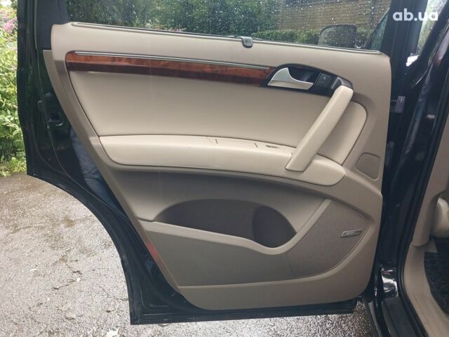 Чорний Ауді Ку 7, об'ємом двигуна 3 л та пробігом 214 тис. км за 16490 $, фото 13 на Automoto.ua