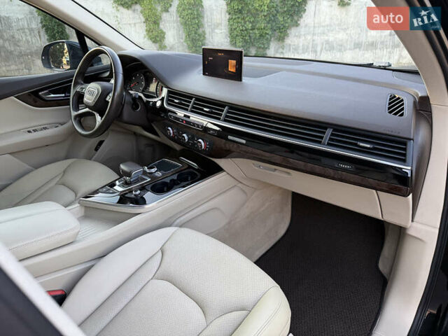 Черный Ауди Ку 7, объемом двигателя 3 л и пробегом 269 тыс. км за 28999 $, фото 25 на Automoto.ua