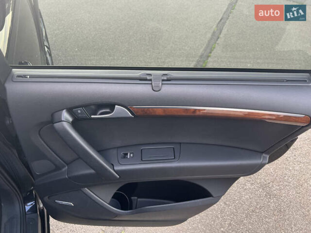 Черный Ауди Ку 7, объемом двигателя 3 л и пробегом 230 тыс. км за 20500 $, фото 18 на Automoto.ua