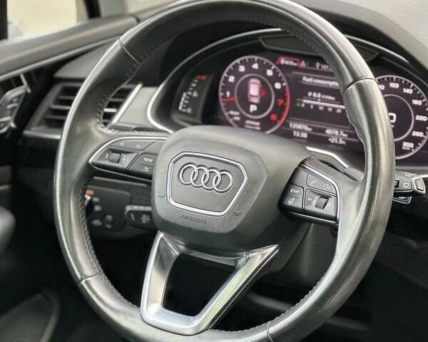 Чорний Ауді Ку 7, об'ємом двигуна 3 л та пробігом 140 тис. км за 28500 $, фото 16 на Automoto.ua